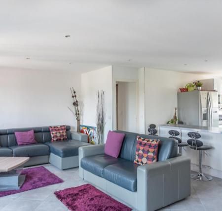 Residence Groupama Lyon Meyzieu Ngoại thất bức ảnh